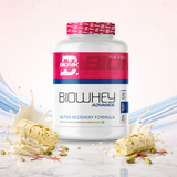 BIONIK NUTRITION Bio Whey Protein powder container with BCAAs and Creatine, 1kg, showcasing the supplement packaging.